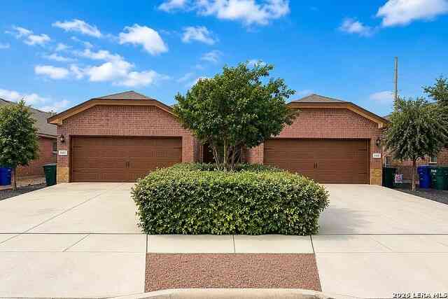 Multifamily For Rent - 1107 Renee Way<br/> Seguin, TX 78155