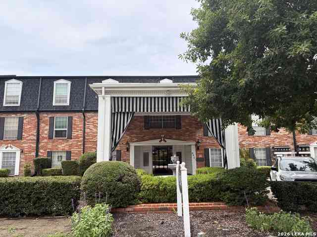 Condo For Rent - 8401 N New Braunfels Ave #321<br/> San Antonio, TX 78209