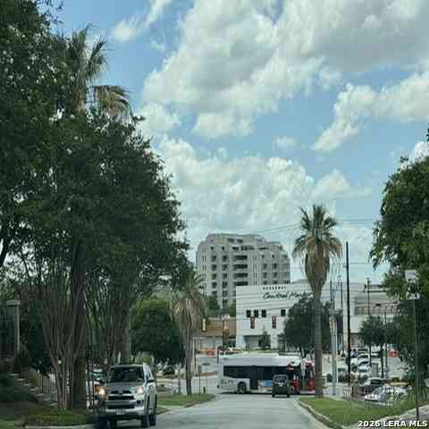 Multifamily For Rent - 175 Harrigan Ct<br/> Alamo Heights, TX 78209