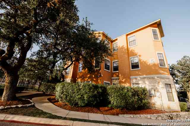 Condo For Rent - 6160 Eckhert Rd #APT 1711<br/> San Antonio, TX 78240
