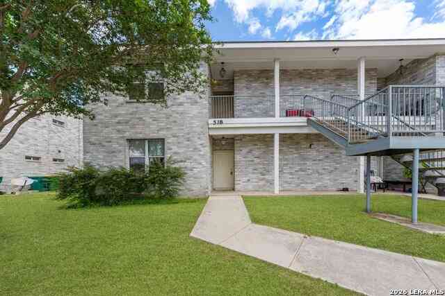 Multifamily For Rent - 518 Dukeway #3<br/> Universal City, TX 78148
