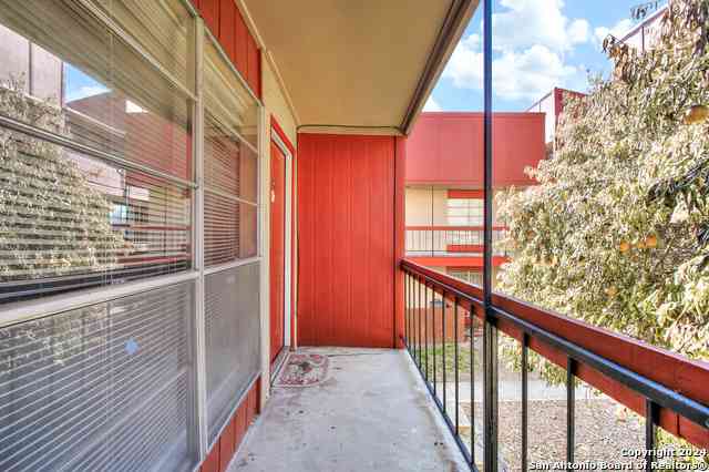 Condo For Rent - 3243 Nacogdoches Rd #412<br/> San Antonio, TX 78217