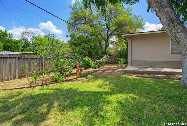Multifamily For Rent - 2125 E Lawndale Dr<br/> San Antonio, TX 78209