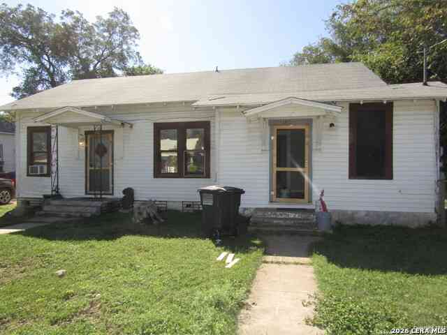 Multifamily For Rent - 134 Gladstone<br/> San Antonio, TX 78214