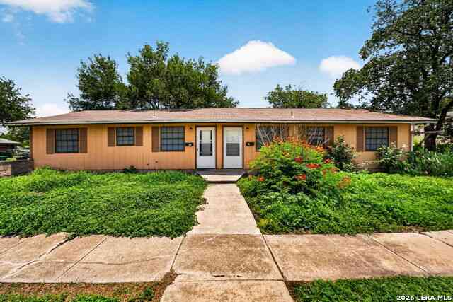 Homes For Rent - 208 Bexar Dr<br/> San Antonio, TX 78228