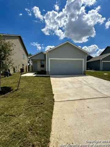 Homes For Rent - 10611 Vesta Curve<br/> San Antonio, TX 78224