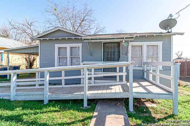 Homes For Rent - 1610 Lennon Ave<br/> San Antonio, TX 78223