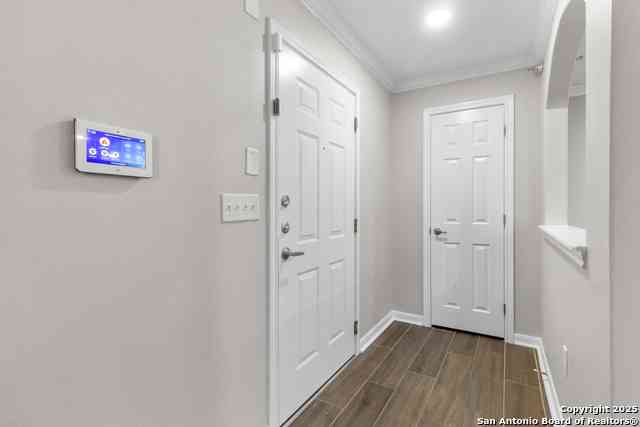 Condo For Rent - 7323 Snowden #1305<br/> San Antonio, TX 78240