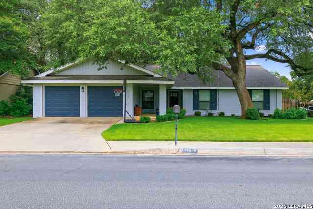 Homes For Rent - 14002 Fairoak Xing<br/> San Antonio, TX 78231