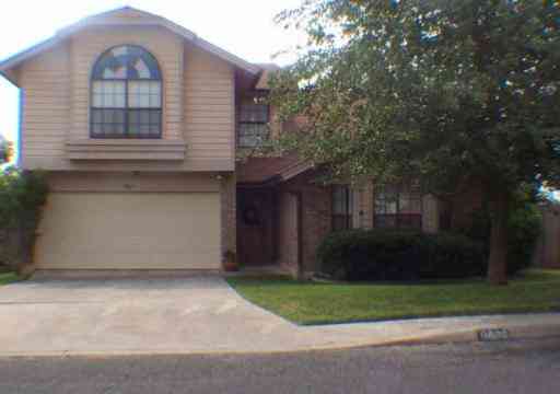 Homes For Rent - 9839 Logans Ridge<br/> Converse, TX 78109