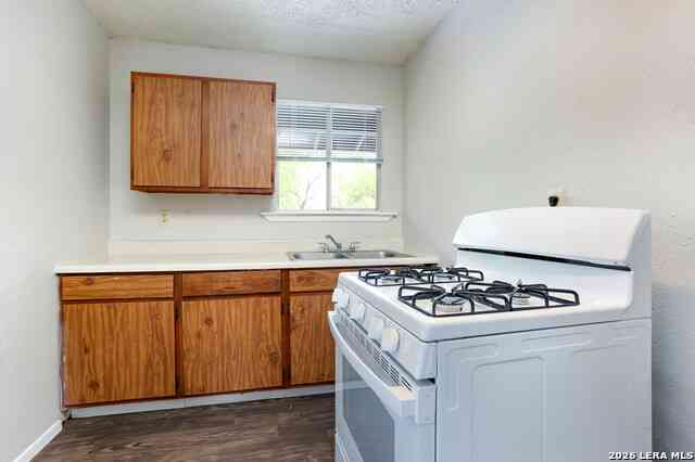 Apartment For Rent - 102 E Cheryl Dr #2<br/> San Antonio, TX 78228