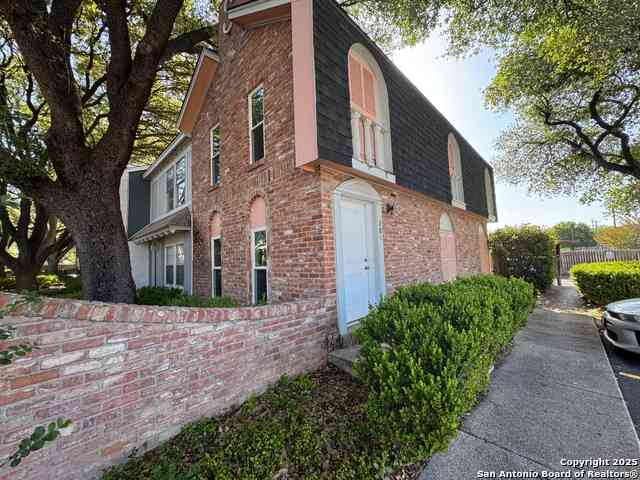 Other For Rent - 2811 Woodbury Dr #201<br/> San Antonio, TX 78217