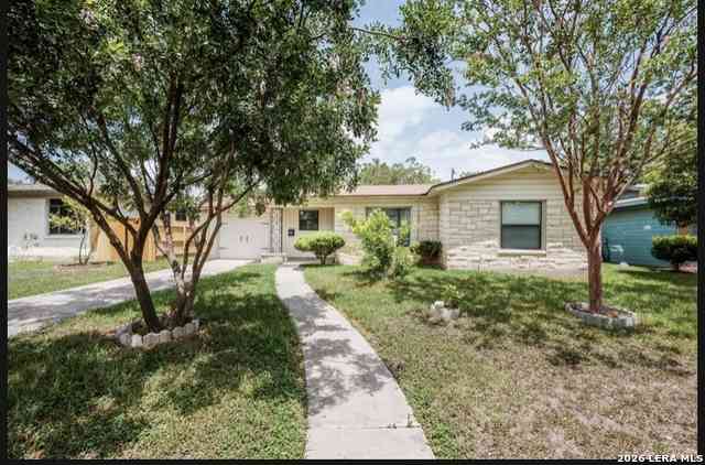 Homes For Rent - 319 Mink<br/> San Antonio, TX 78213