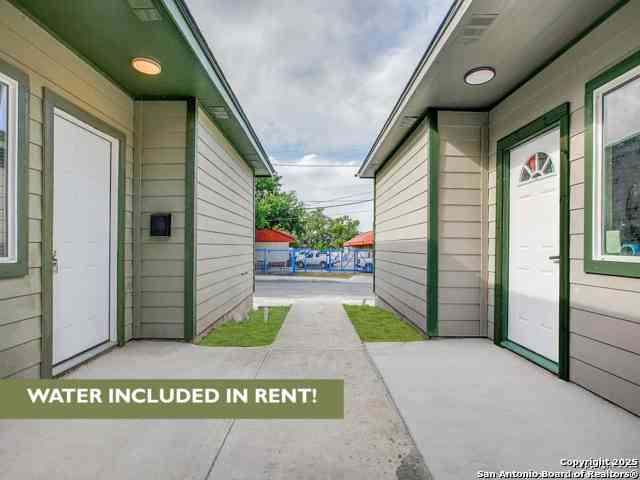 Multifamily For Rent - 2910 S Laredo #2<br/> San Antonio, TX 78207