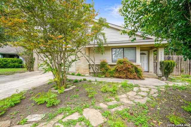Homes For Rent - 16330 Elk Hollow<br/> San Antonio, TX 78247