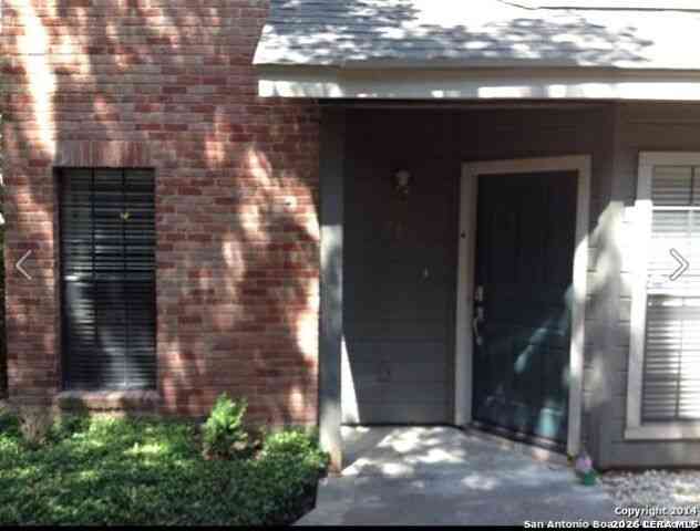 Condo For Rent - 51 Chapel Hill Cir #51<br/> San Antonio, TX 78240