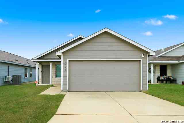 Homes For Rent - 3903 Kurz Plz S<br/> San Antonio, TX 78211