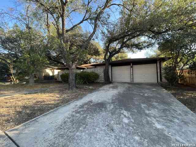 Homes For Rent - 4526 Maybrook Woods St<br/> San Antonio, TX 78249