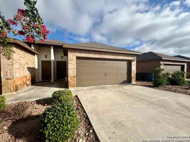 Multifamily For Rent - 174 Joanne Cv<br/> New Braunfels, TX 72887