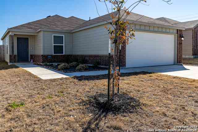 Homes For Rent - 227 Stevens Summit<br/> New Braunfels, TX 78130
