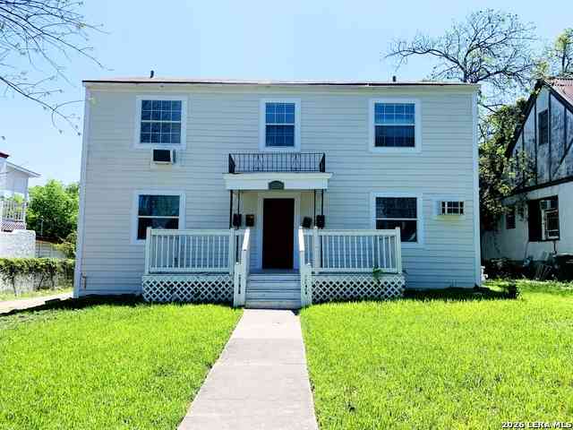 Apartment For Rent - 1524 W Woodlawn Ave #1<br/> San Antonio, TX 78201