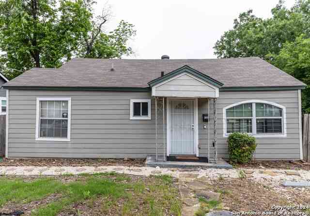 Homes For Rent - 120 Nelson Ave<br/> San Antonio, TX 78210