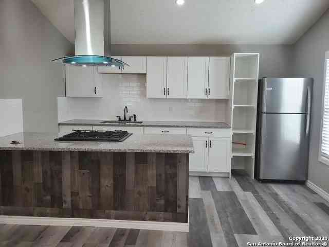 Apartment For Rent - 1024 W Woodlawn #7<br/> San Antonio, TX 78201