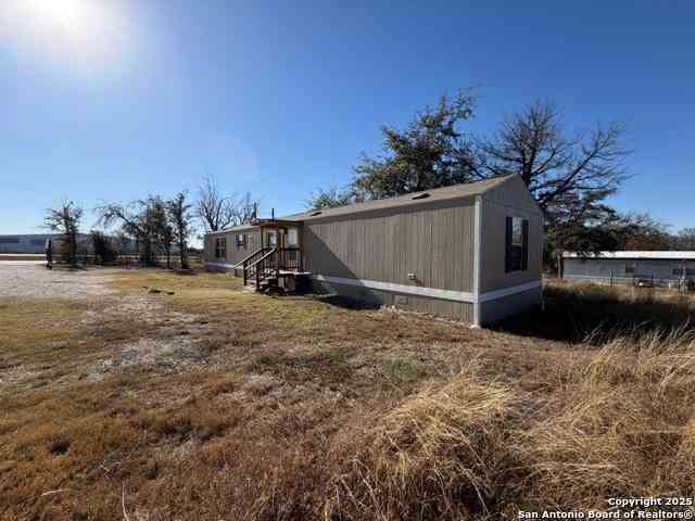 Mobile Home For Rent - 35 N Creek Loop<br/> Kendall County, Comfort, TX 78013