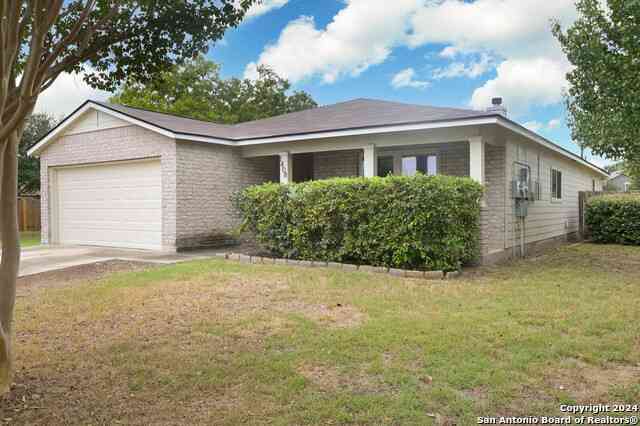 Homes For Rent - 1408 Prairie Rock<br/> New Braunfels, TX 78130