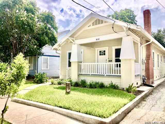 Homes For Rent - 412 E Myrtle St<br/> San Antonio, TX 78212