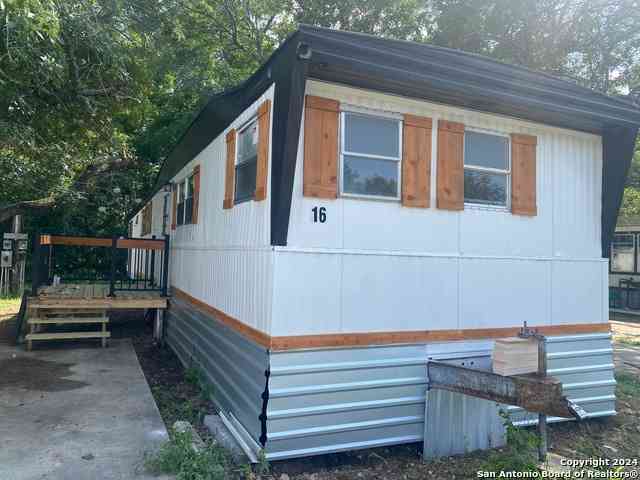Homes For Rent - 1311 W Hein Rd #16<br/> Bexar County, San Antonio, TX 78220