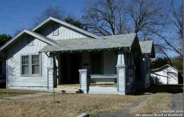Homes For Rent - 2223 E Houston St<br/> San Antonio, TX 78202