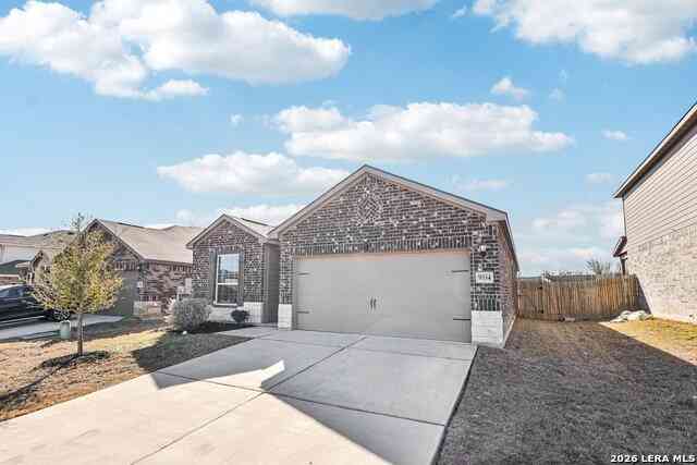 Homes For Rent - 9334 Nubuck Br<br/> Converse, TX 78109
