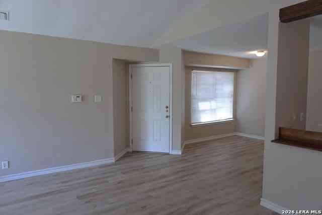 Homes For Rent - 8470 Cascade Ridge Dr<br/> San Antonio, TX 78239