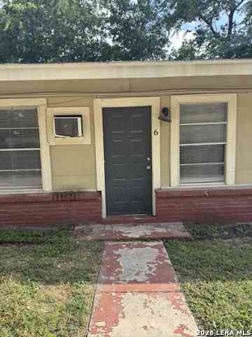 Apartment For Rent - 3614 Neer Ave #6<br/> San Antonio, TX 78201