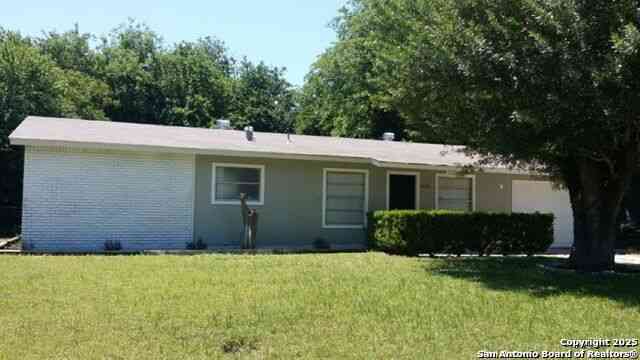 Homes For Rent - 5810 Timberrock<br/> San Antonio, TX 78242