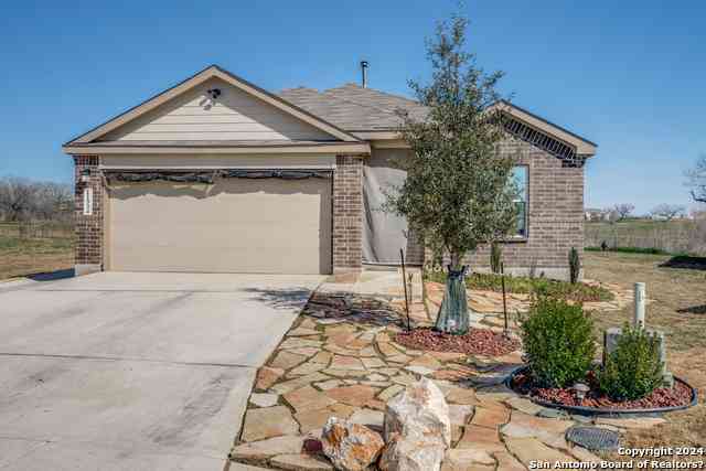 Homes For Rent - 11934 Chipper Lndg<br/> San Antonio, TX 78221