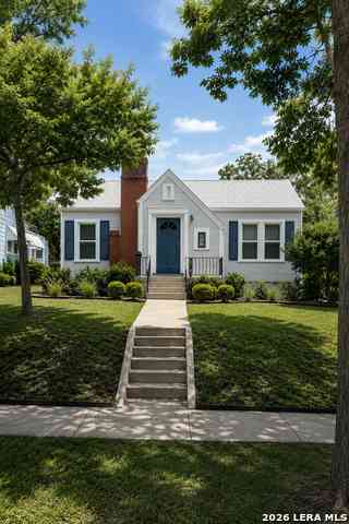 Homes For Rent - 317 Blue Bonnet Blvd<br/> Alamo Heights, TX 78209