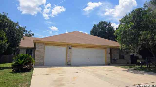Multifamily For Rent - 523 Clearfield Dr<br/> New Braunfels, TX 78130