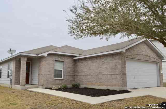 Homes For Rent - 304 Cattle Run<br/> Guadalupe County, Cibolo, TX 78108