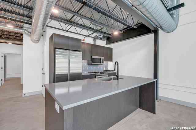Apartment For Rent - 215 Coca Cola Pl #202<br/> San Antonio, TX 78219