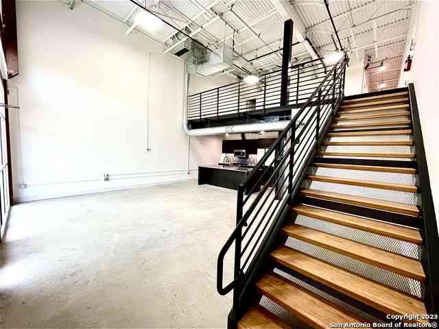 Condo For Rent - 215 Coca Cola Pl #302<br/> San Antonio, TX 78219