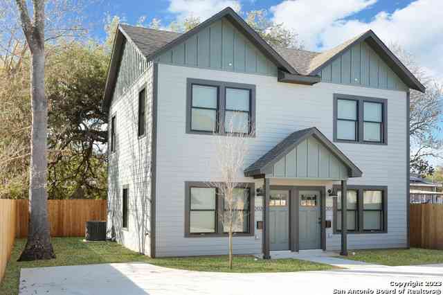 Homes For Rent - 311 Ferguson #202<br/> San Antonio, TX 78203
