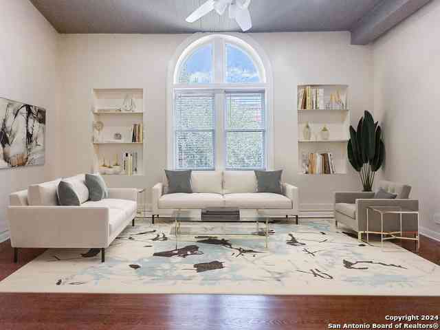 Apartment For Rent - 245 Losoya St #B<br/> San Antonio, TX 78205