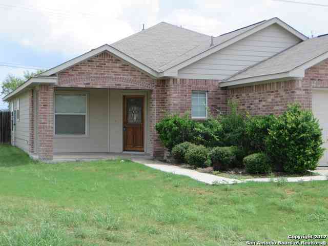 Homes For Rent - 7915 Brinson Ct<br/> Bexar County, Converse, TX 78109