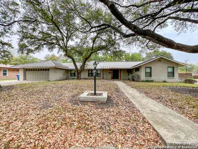 Homes For Rent - 219 Laramie<br/> San Antonio, TX 78209