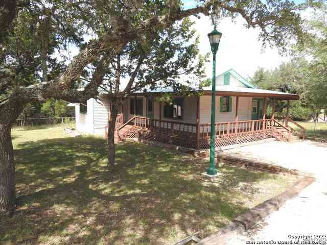 Homes For Rent - 156 Diamond J Rd S<br/> Pipe Creek, TX 78063