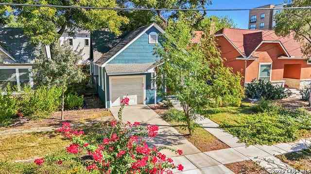 Homes For Rent - 749 E Ashby Pl<br/> San Antonio, TX 78212