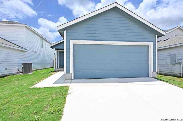 Homes For Rent - 3771 Moon Hill Rd<br/> Guadalupe County, Marion, TX 78124
