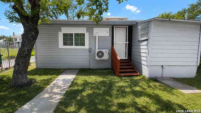 Multifamily For Rent - 314 N Nueces Unit C<br/> San Antonio, TX 78207